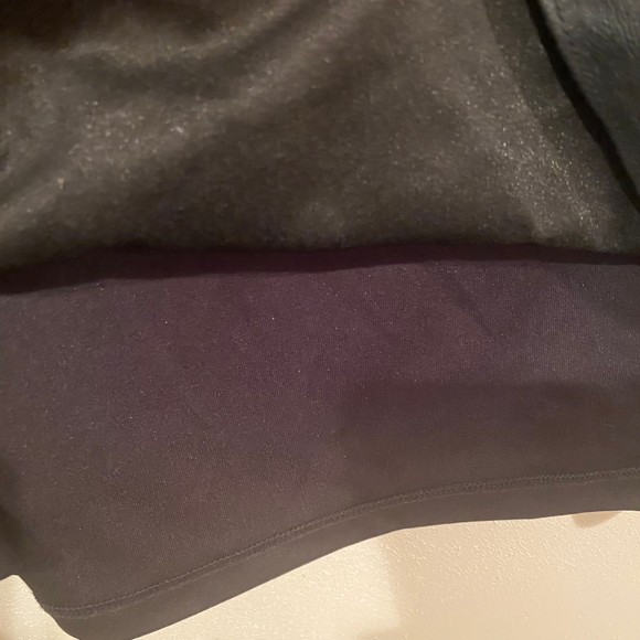 Bailey 44 Black Off-Shoulder Short Sleeve Top - Picture 8 of 8